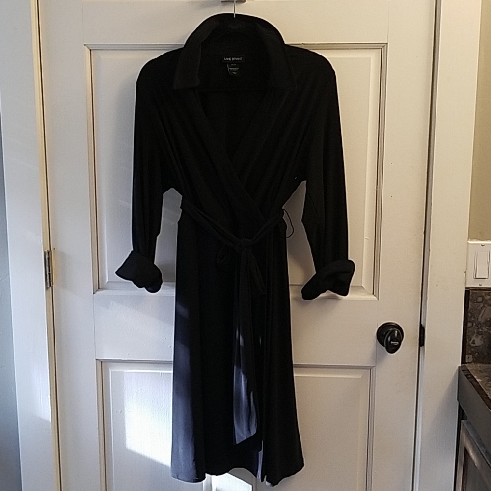 Black wrap dress - Picture 2 of 4